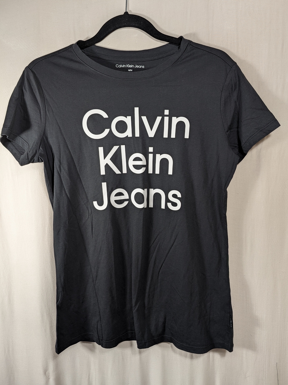 NWT Calvin Klein Jeans Women’s Black Logo Tee